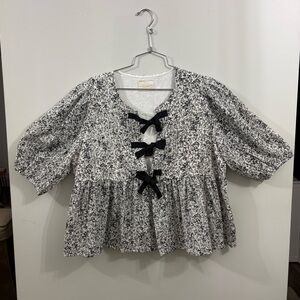 NWOT Boutique Black & White Floral Peplum Blouse with Bow Ties